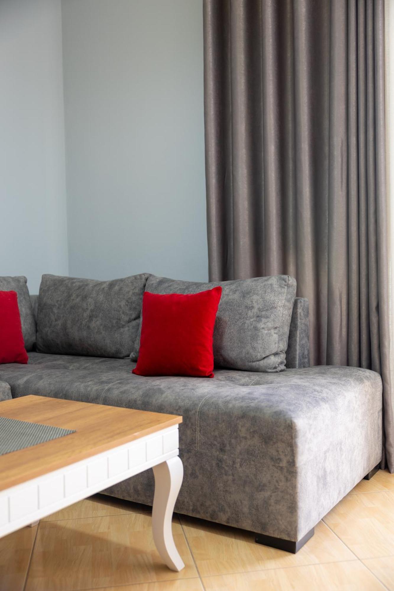 Da Vinci Apartament Vlore Luaran gambar