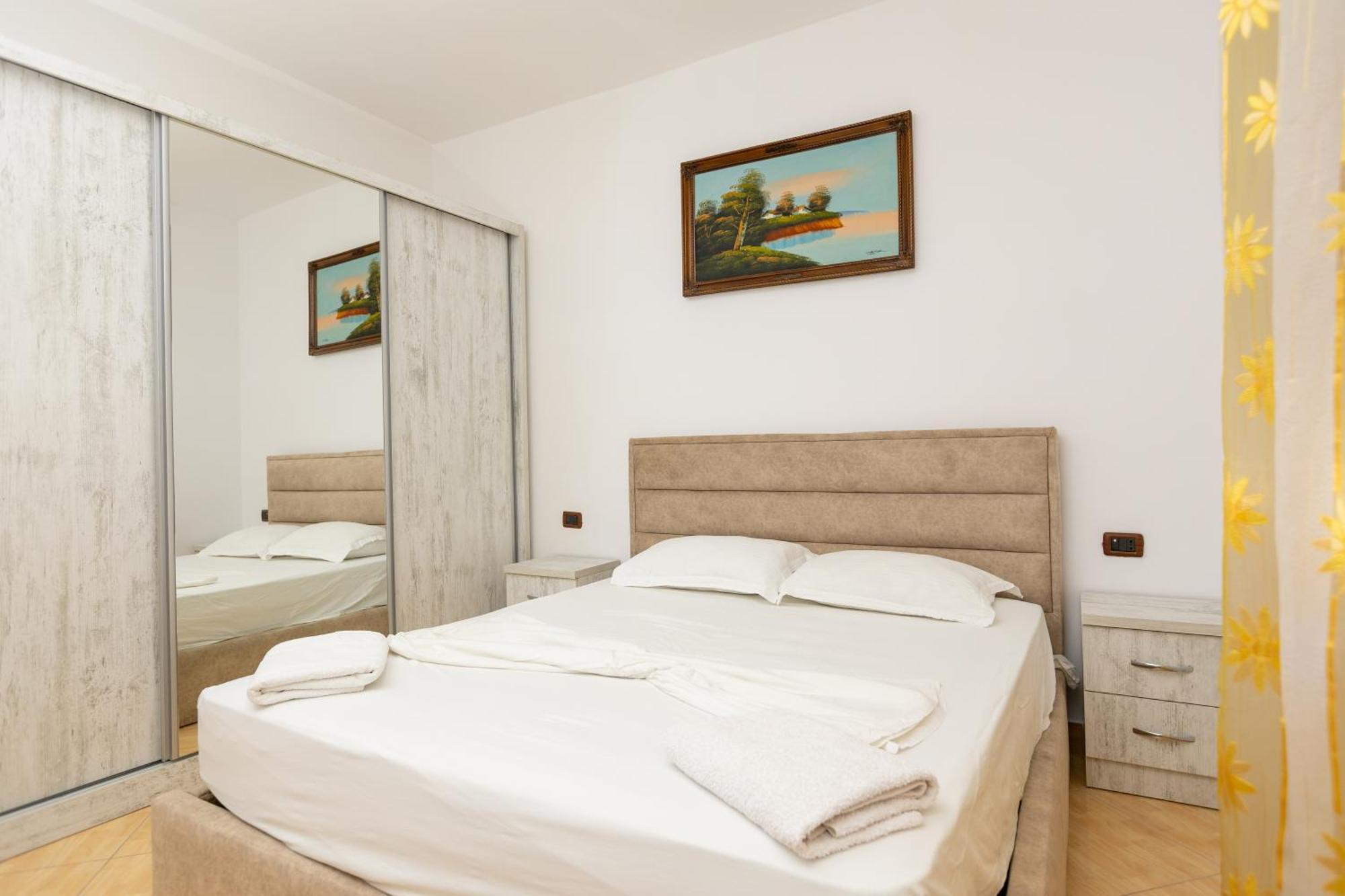 Da Vinci Apartament Vlore Luaran gambar